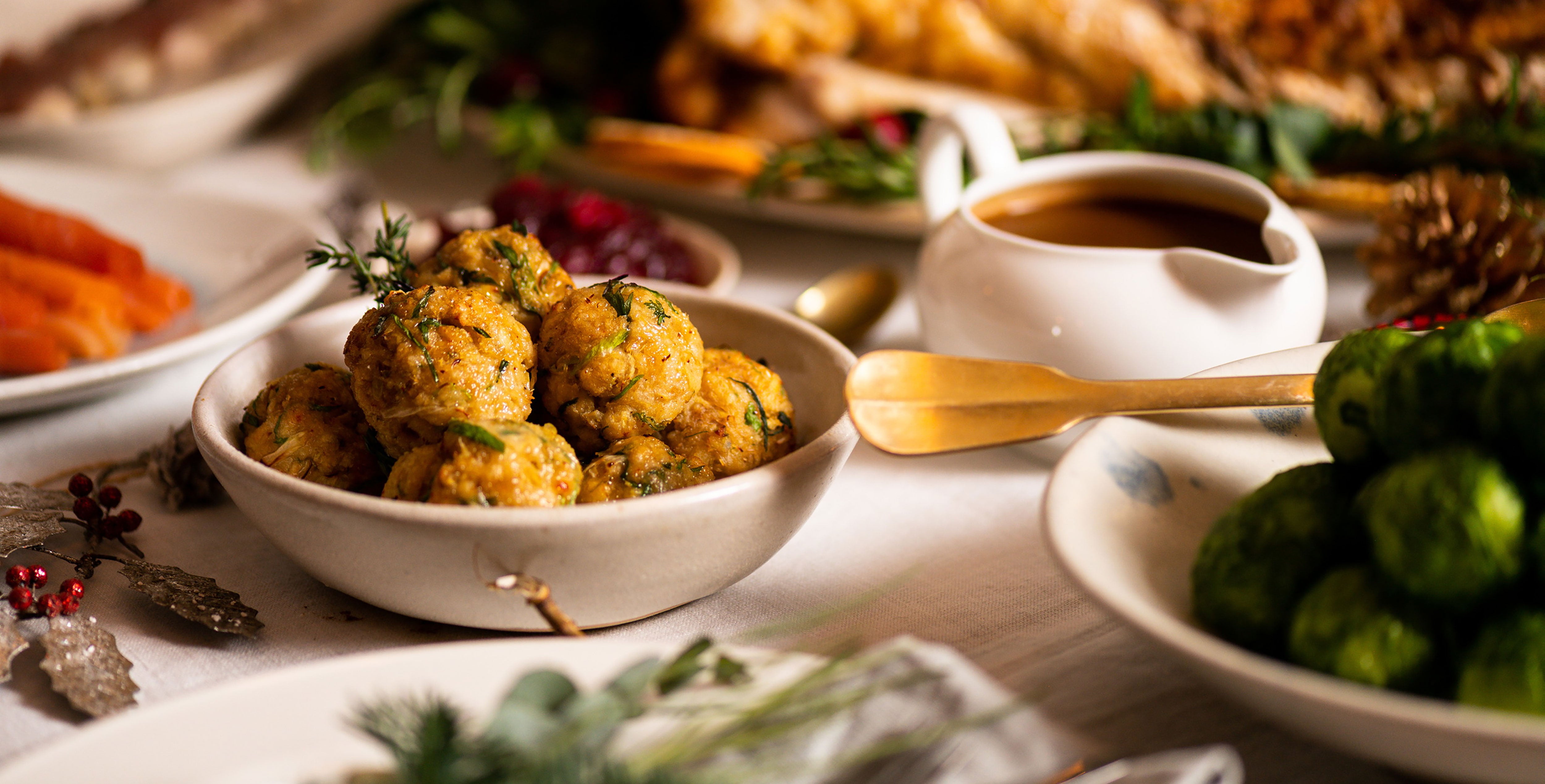 Crab Cakes Stuffing – Wright Brothers Home Delivery