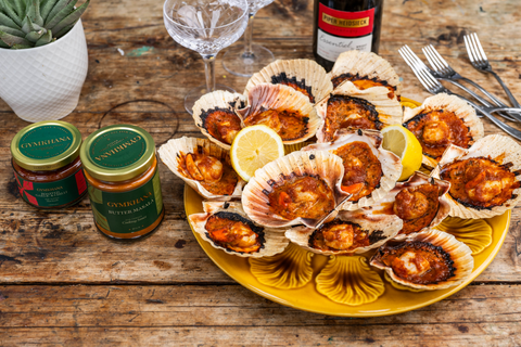 Scallops with Chilli Butter and Butter Masala Sauce