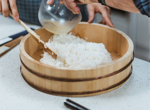How to Cook and Season Perfect Sushi Rice (Detailed Recipe)